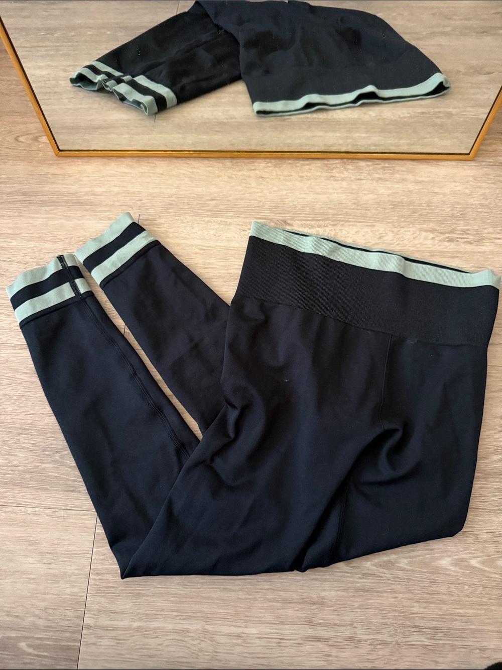 The Upside Leggings with Sage Trim